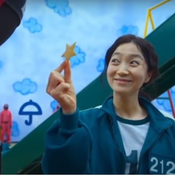 Halloween costume (squid game) - Picture 7 of 7